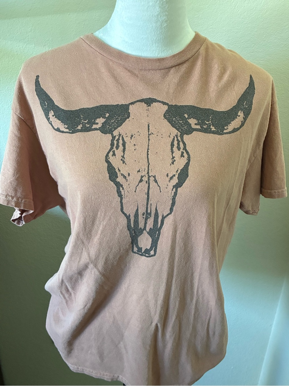 Vinyl Icons Desert Tan Graphic Tee with Bull Skull Print 100% Cotton